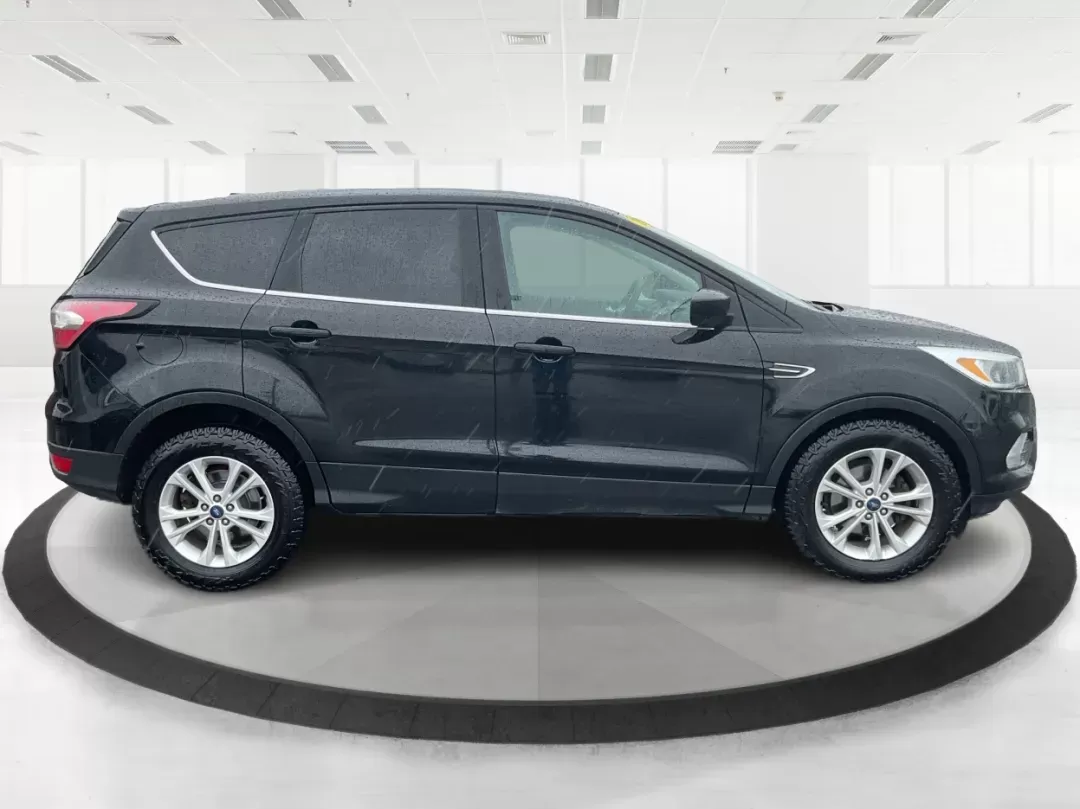 2017 Ford Escape SE FWD (1FMCU0GD6HU) with an 1.5L L4 DOHC 16V engine, 6-Speed Automatic transmission, located at 401 Woodman Dr, Riverside, OH, 45431, (937) 908-9800, 39.760899, -84.123421 - 2017 Ford Escape SE FWD - Photo#1