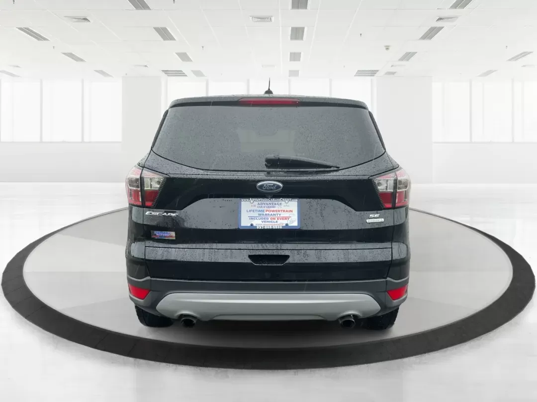 2017 Ford Escape SE FWD (1FMCU0GD6HU) with an 1.5L L4 DOHC 16V engine, 6-Speed Automatic transmission, located at 401 Woodman Dr, Riverside, OH, 45431, (937) 908-9800, 39.760899, -84.123421 - 2017 Ford Escape SE FWD - Photo#3