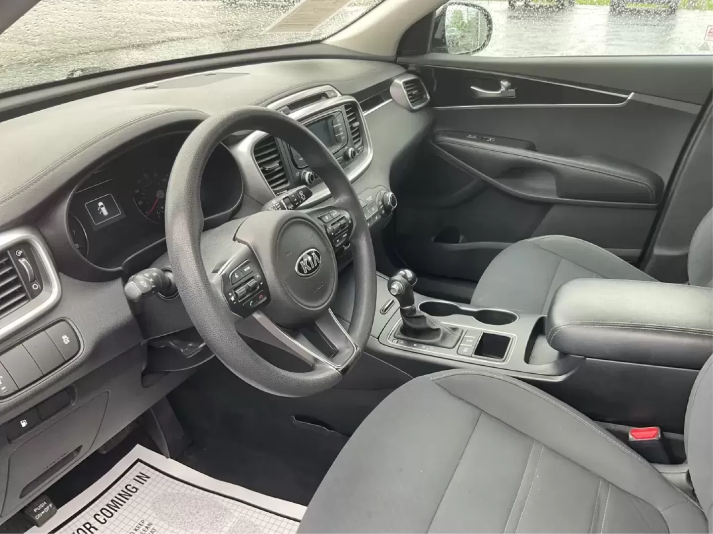2017 Kia Sorento 3.3L LX (5XYPGDA52HG) with an Lambda II 3.3L V-6 gasoline direct injection engine, located at 4508 South Dixie Dr, Moraine, OH, 45439, (937) 908-9800, 39.689976, -84.218452 - One Owner|Third Row - Photo#8