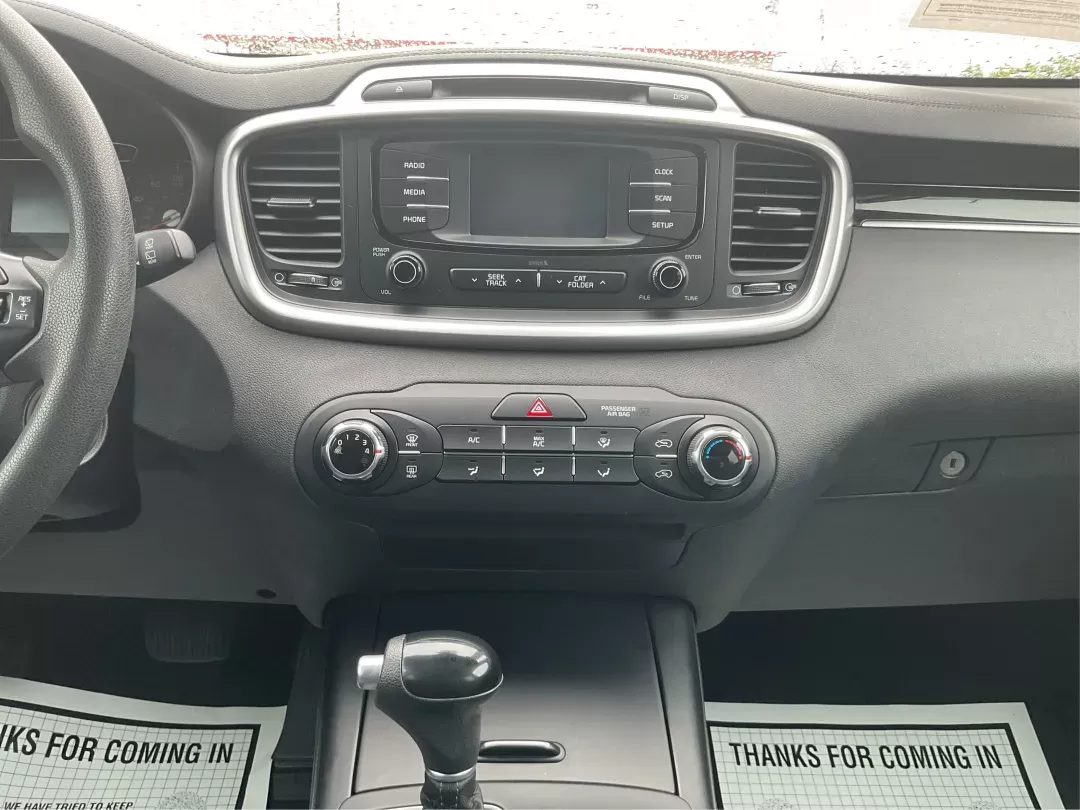 2017 Kia Sorento 3.3L LX (5XYPGDA52HG) with an Lambda II 3.3L V-6 gasoline direct injection engine, located at 4508 South Dixie Dr, Moraine, OH, 45439, (937) 908-9800, 39.689976, -84.218452 - One Owner - Photo#13