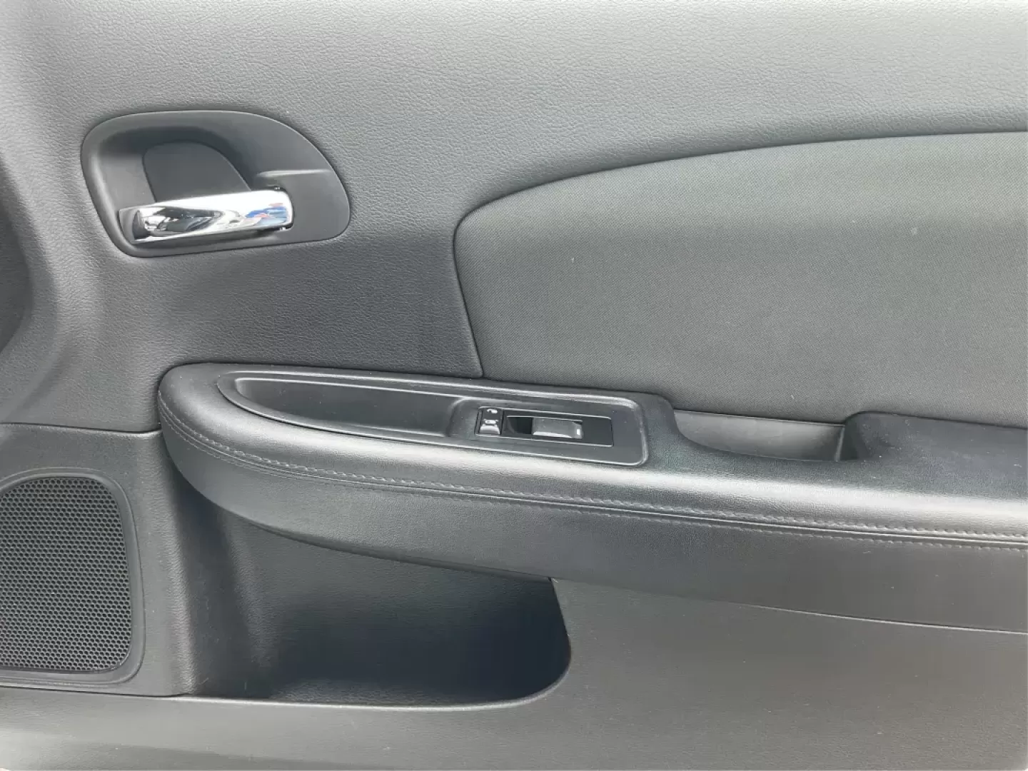2012 Chrysler 200 Touring (1C3CCBBB3CN) with an Other engine, located at 401 Woodman Dr, Riverside, OH, 45431, (937) 908-9800, 39.760899, -84.123421 - 2012 Chrysler 200 Touring - Photo#19