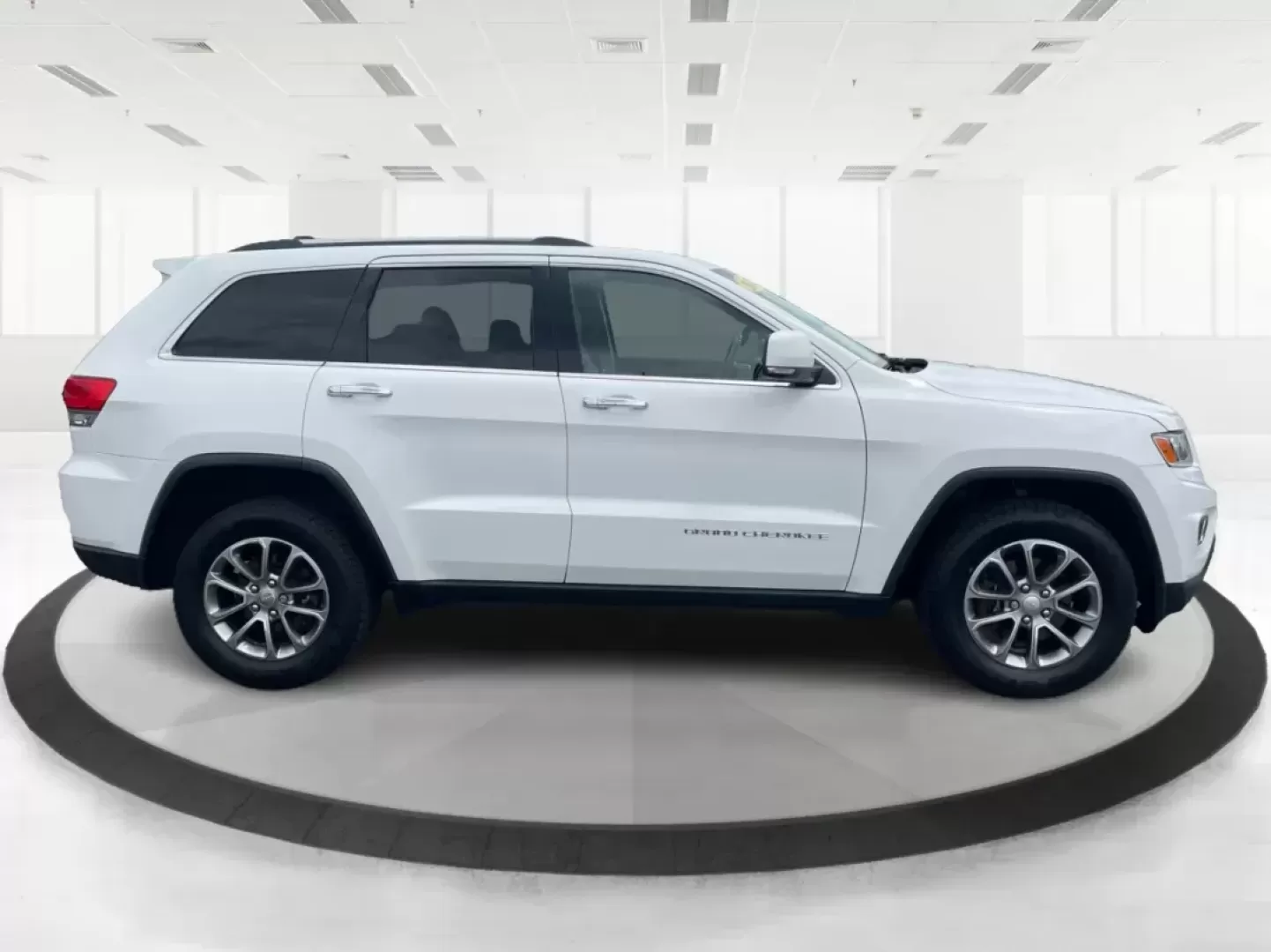 2014 Jeep Grand Cherokee Limited (1C4RJFBG4EC) with an Other engine, located at 401 Woodman Dr, Riverside, OH, 45431, (937) 908-9800, 39.760899, -84.123421 - 2014 Jeep Grand Cherokee Limited - Photo#1