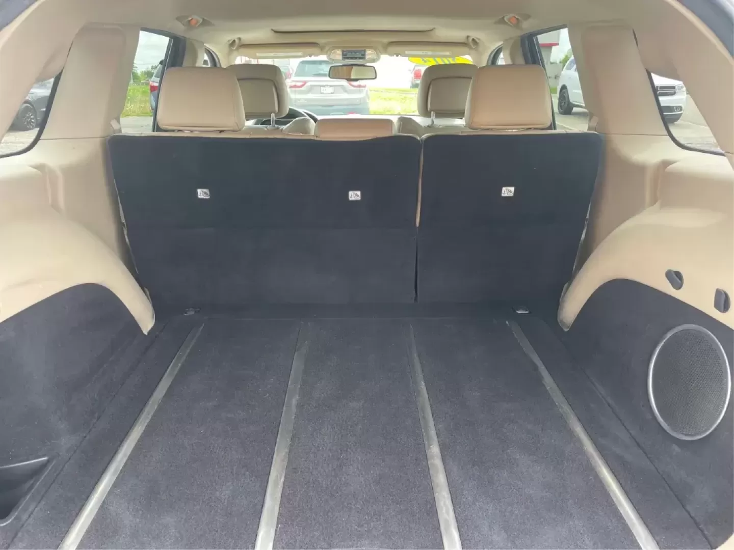 2014 Jeep Grand Cherokee Limited (1C4RJFBG4EC) with an Other engine, located at 401 Woodman Dr, Riverside, OH, 45431, (937) 908-9800, 39.760899, -84.123421 - 2014 Jeep Grand Cherokee Limited - Photo#12