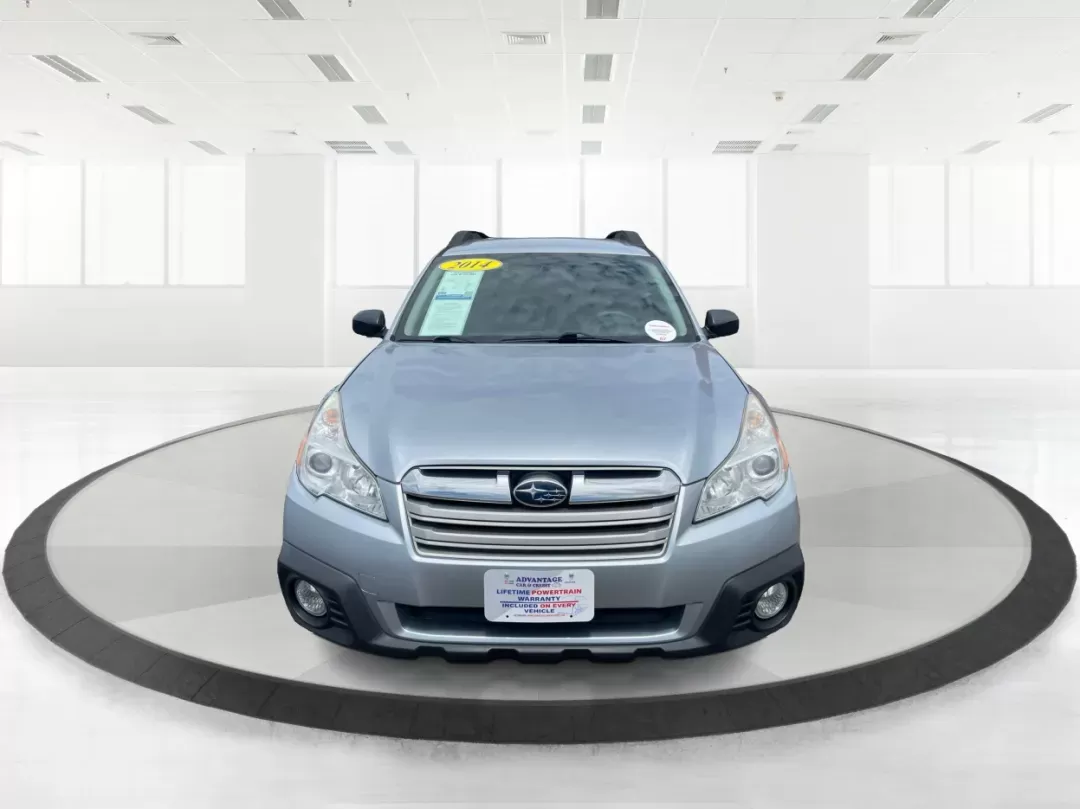 2014 Subaru Outback 2.5i (4S4BRBAC8E3) with an 2.5L H-4 DOHC engine, located at 1230 East Main St, Xenia, OH, 45385, (937) 908-9800, 39.688026, -83.910172 - 2014 Subaru Outback 2.5i - Photo#6