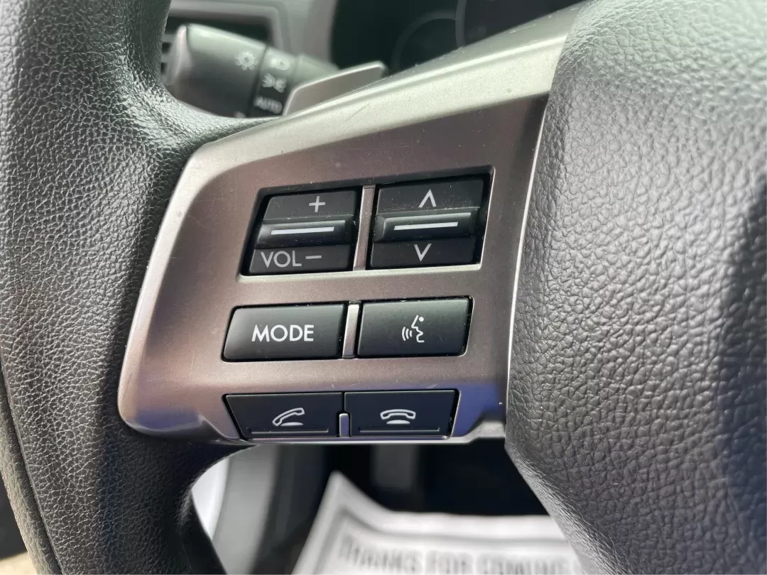 2014 Subaru Outback 2.5i (4S4BRBAC8E3) with an 2.5L H-4 DOHC engine, located at 1230 East Main St, Xenia, OH, 45385, (937) 908-9800, 39.688026, -83.910172 - 2014 Subaru Outback 2.5i - Photo#15