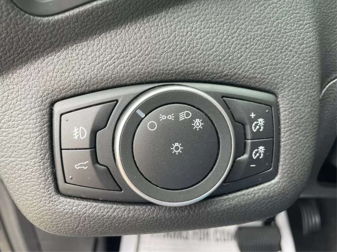 2018 Ford Escape SE (1FMCU9GD2JU) with an Other engine, located at 401 Woodman Dr, Riverside, OH, 45431, (937) 908-9800, 39.760899, -84.123421 - 2018 Ford Escape SE - Photo#16