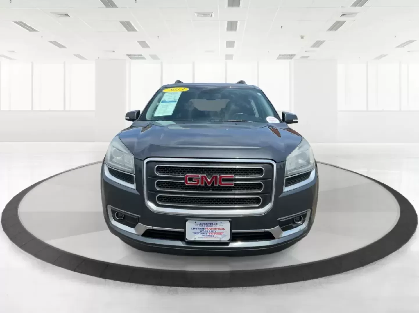 2013 GMC Acadia SLT-1 (1GKKVRKD3DJ) with an 3.6L V-6 gasoline direct injection engine, located at 4508 South Dixie Dr, Moraine, OH, 45439, (937) 908-9800, 39.689976, -84.218452 - Photo#6