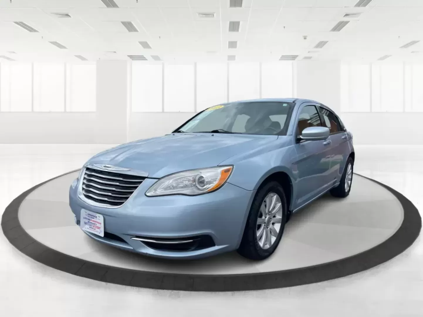 2013 Chrysler 200 Touring (1C3CCBBB1DN) with an Other engine, located at 880 E. National Road, Vandalia, OH, 45377, (937) 908-9800, 39.891918, -84.183594 - 2013 Chrysler 200 Touring - Photo#7
