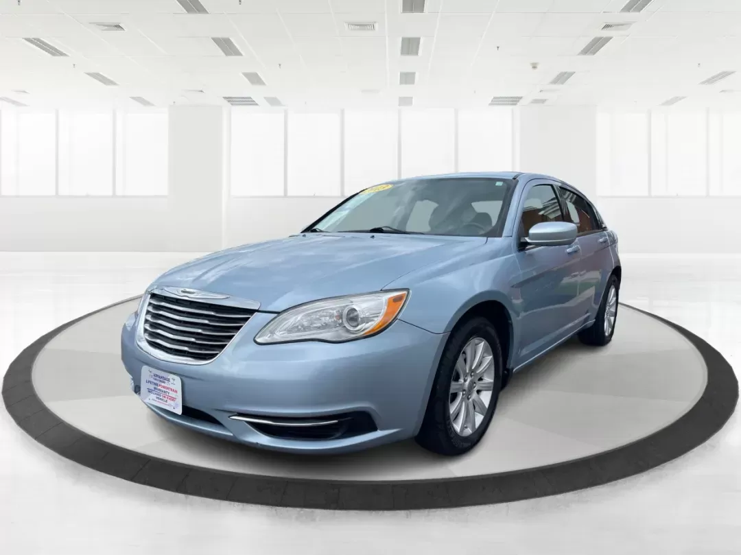 2013 Chrysler 200 Touring (1C3CCBBB1DN) with an Other engine, located at 880 E. National Road, Vandalia, OH, 45377, (937) 908-9800, 39.891918, -84.183594 - 2013 Chrysler 200 Touring - Photo#7