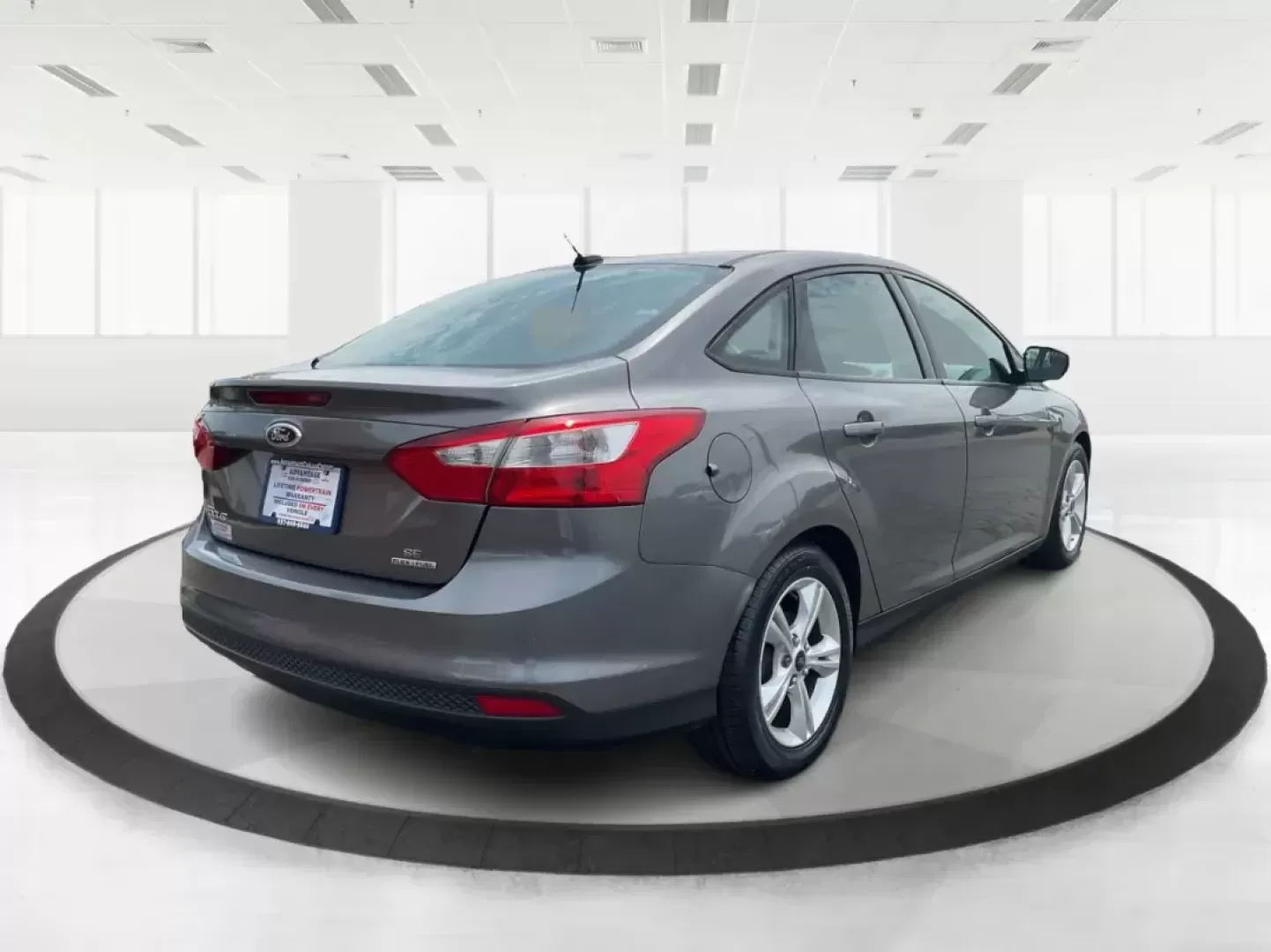 2014 Ford Focus SE (1FADP3F21EL) with an 2L I-4 gasoline direct injection engine, located at 1099 N County Rd 25A, Troy, OH, 45373, (937) 908-9800, 40.057079, -84.212883 - 2014 Ford Focus SE - Photo#2