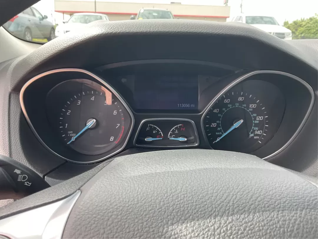 2014 Ford Focus SE (1FADP3F21EL) with an 2L I-4 gasoline direct injection engine, located at 1099 N County Rd 25A , Troy, OH, 45373, (937) 908-9800, 40.057079, -84.212883 - 2014 Ford Focus SE - Photo#14