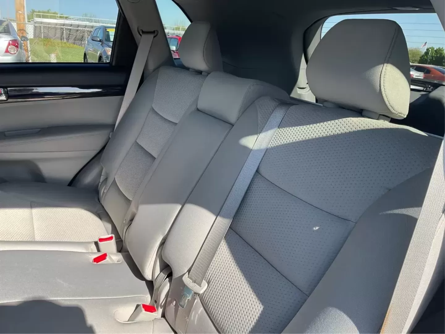 2011 Kia Sorento LX (5XYKTCA11BG) with an 2.4L I-4 DOHC engine, located at 8750 N County Rd 25A, Piqua, OH, 45356, (937) 908-9800, 40.164391, -84.232513 - Photo#9