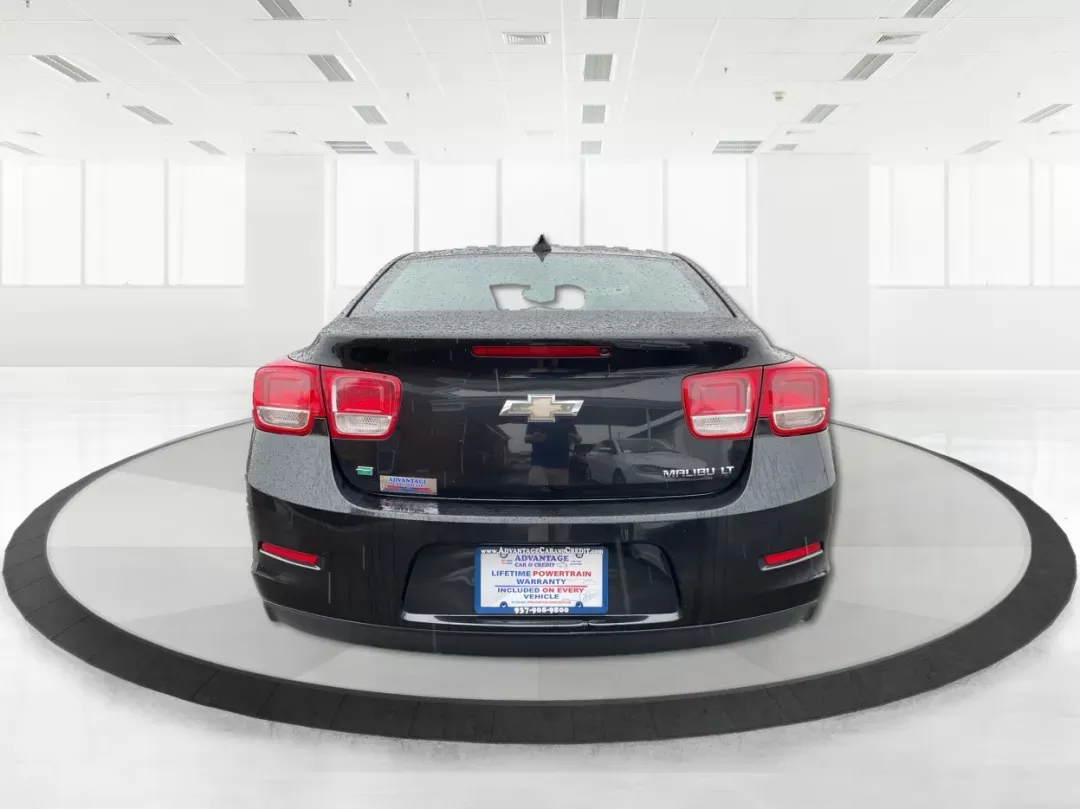 2015 Chevrolet Malibu 1LT (1G11C5SL0FF) with an ECOTEC 2.5L I-4 gasoline direct injection engine, located at 401 Woodman Dr, Riverside, OH, 45431, (937) 908-9800, 39.760899, -84.123421 - 2015 Chevrolet Malibu 1LT - Photo#3