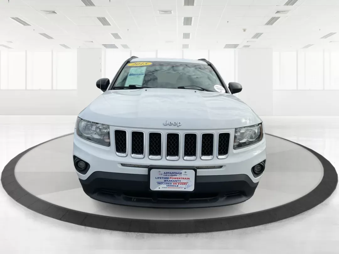 2015 Jeep Compass Sport (1C4NJDBB6FD) with an 2.4L I-4 DOHC engine, located at 1099 N County Rd 25A , Troy, OH, 45373, (937) 908-9800, 40.057079, -84.212883 - 2015 Jeep Compass Sport - Photo#6