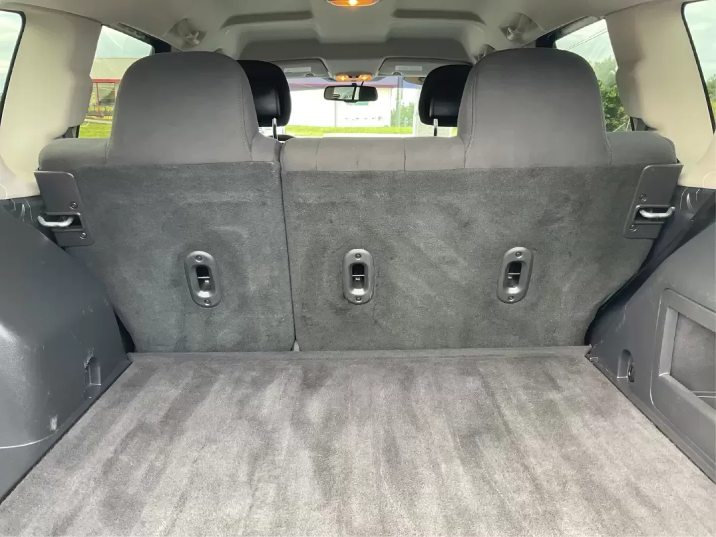 2015 Jeep Compass Sport (1C4NJDBB6FD) with an 2.4L I-4 DOHC engine, located at 1099 N County Rd 25A, Troy, OH, 45373, (937) 908-9800, 40.057079, -84.212883 - 2015 Jeep Compass Sport - Photo#11