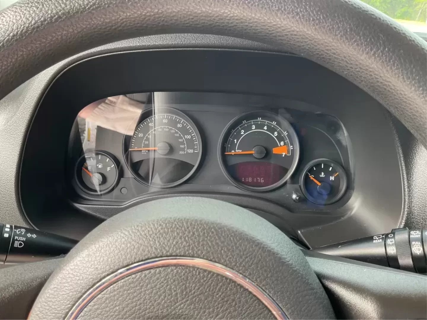 2015 Jeep Compass Sport (1C4NJDBB6FD) with an 2.4L I-4 DOHC engine, located at 1099 N County Rd 25A, Troy, OH, 45373, (937) 908-9800, 40.057079, -84.212883 - 2015 Jeep Compass Sport - Photo#14