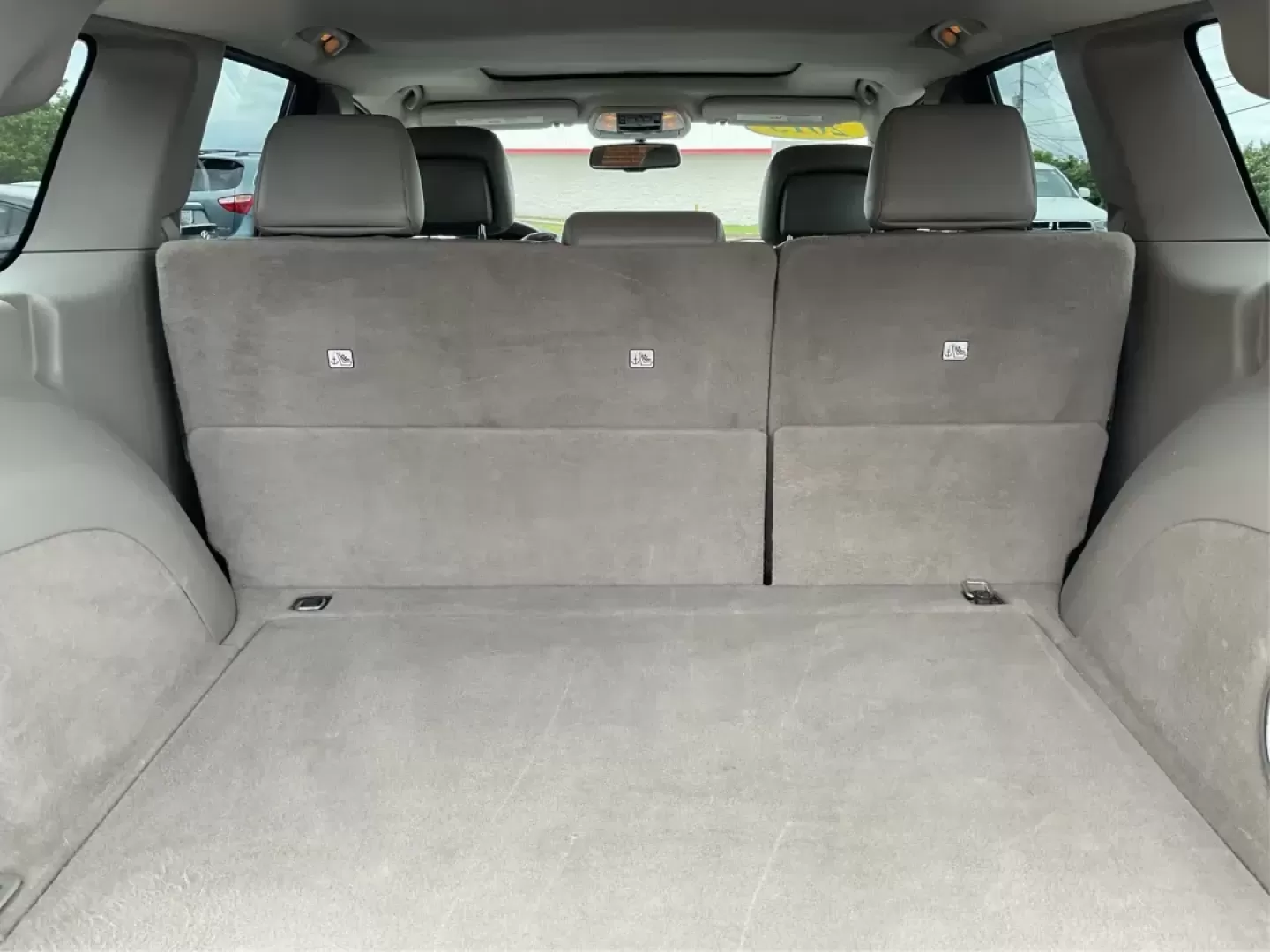 2013 Jeep Grand Cherokee Laredo (1C4RJFAGXDC) with an Other engine, located at 8750 N County Rd 25A, Piqua, OH, 45356, (937) 908-9800, 40.164391, -84.232513 - Photo#12