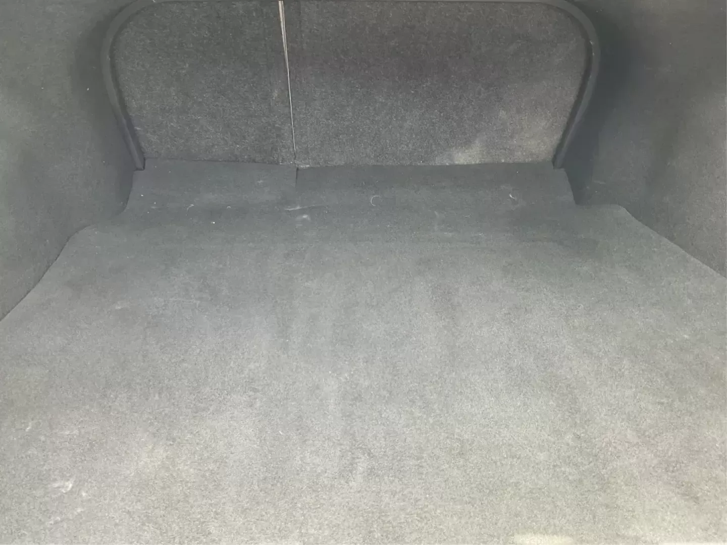 2015 Hyundai Sonata Limited (5NPE34AF6FH) with an 2.4L I-4 gasoline direct injection engine, located at 401 Woodman Dr, Riverside, OH, 45431, (937) 908-9800, 39.760899, -84.123421 - Photo#12