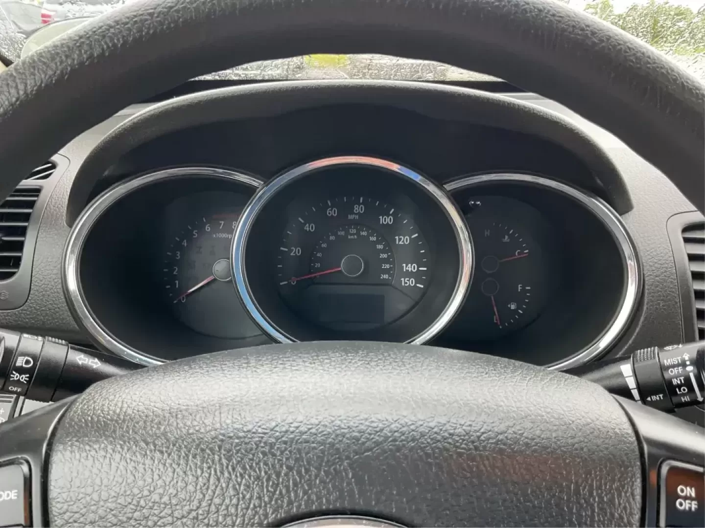 2011 Kia Sorento LX (5XYKT3A1XBG) with an 2.4L I-4 DOHC engine, located at 8750 N County Rd 25A, Piqua, OH, 45356, (937) 908-9800, 40.164391, -84.232513 - 2011 Kia Sorento LX - Photo#13