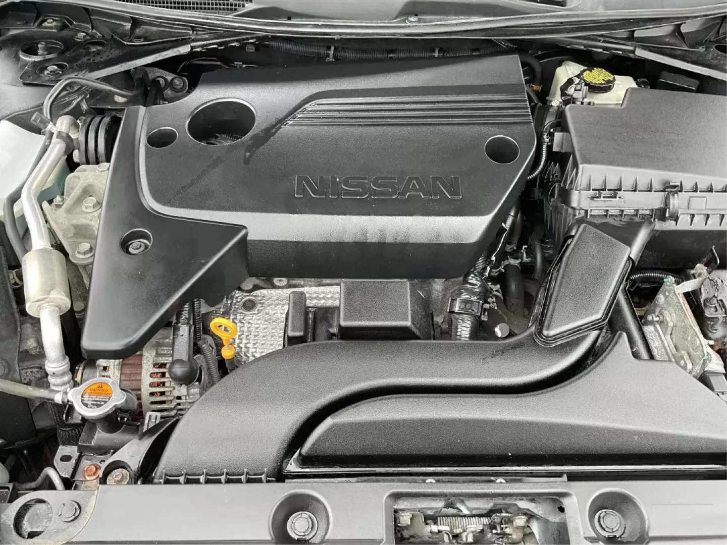 2017 Nissan Altima 2.5 S (1N4AL3APXHC) with an 2.5L I-4 DOHC engine, located at 401 Woodman Dr, Riverside, OH, 45431, (937) 908-9800, 39.760899, -84.123421 - 2017 Nissan Altima 2.5 S - Photo#10