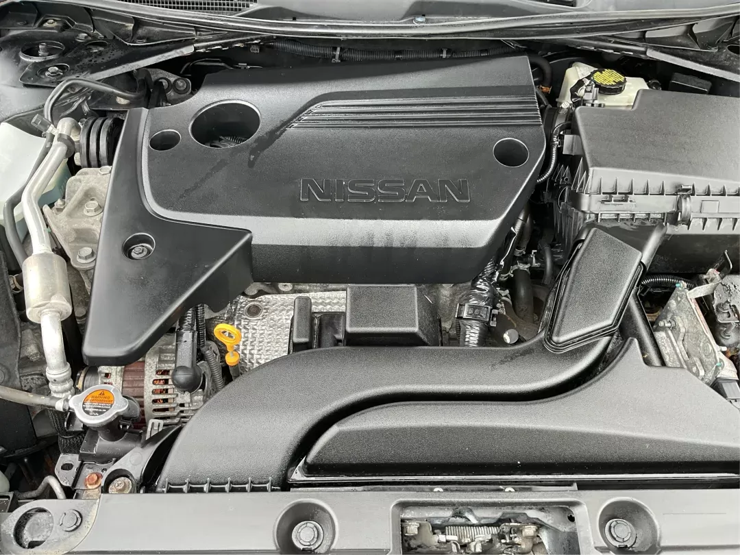 2017 Nissan Altima 2.5 S (1N4AL3APXHC) with an 2.5L I-4 DOHC engine, located at 401 Woodman Dr, Riverside, OH, 45431, (937) 908-9800, 39.760899, -84.123421 - 2017 Nissan Altima 2.5 S - Photo#10