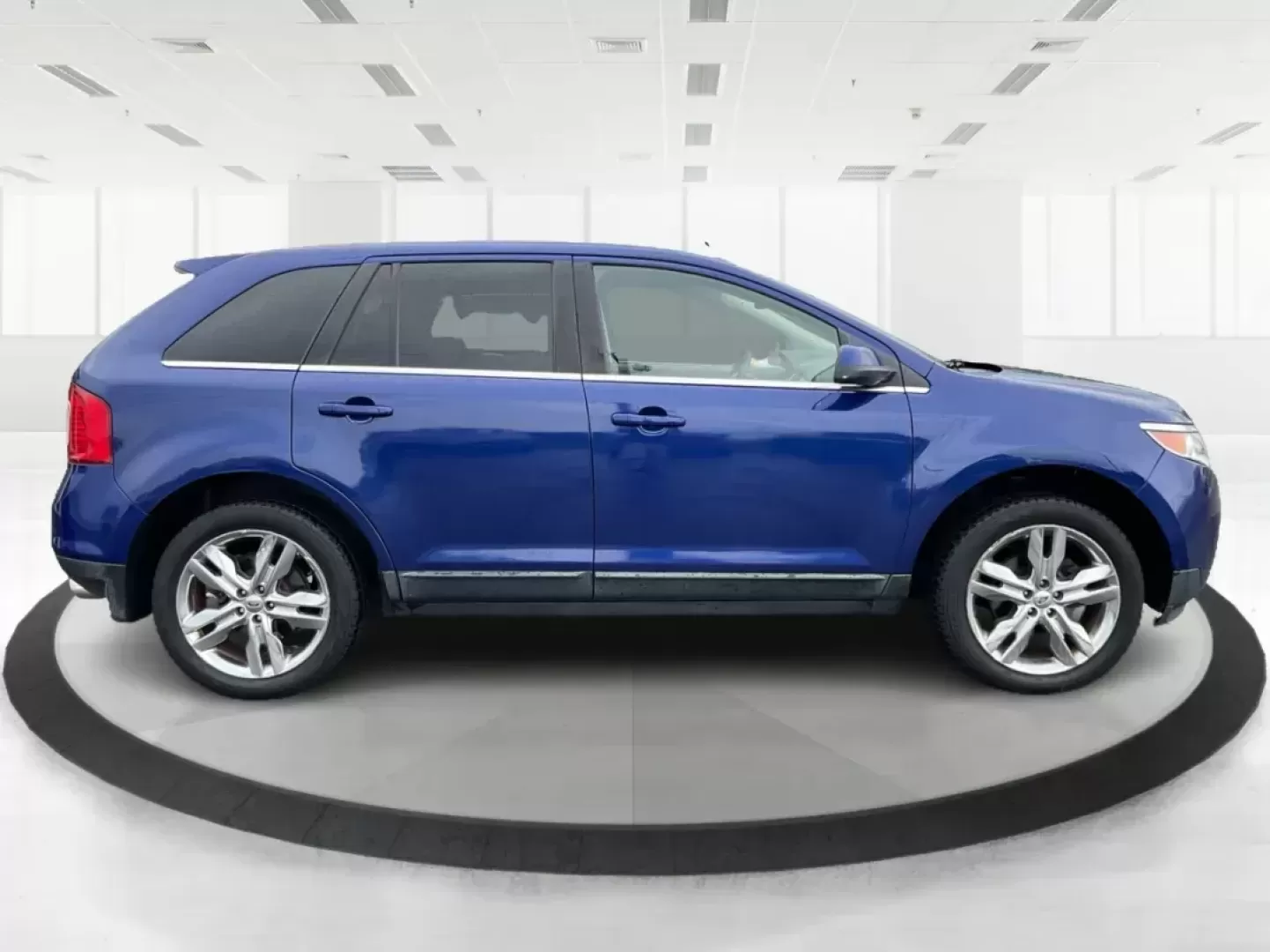 2013 Ford Edge Limited (2FMDK4KC6DB) with an 3.5L V-6 DOHC engine, located at 1184 Kauffman Ave, Fairborn, OH, 45324, (937) 908-9800, 39.807072, -84.030914 - 2013 Ford Edge Limited - Photo#1