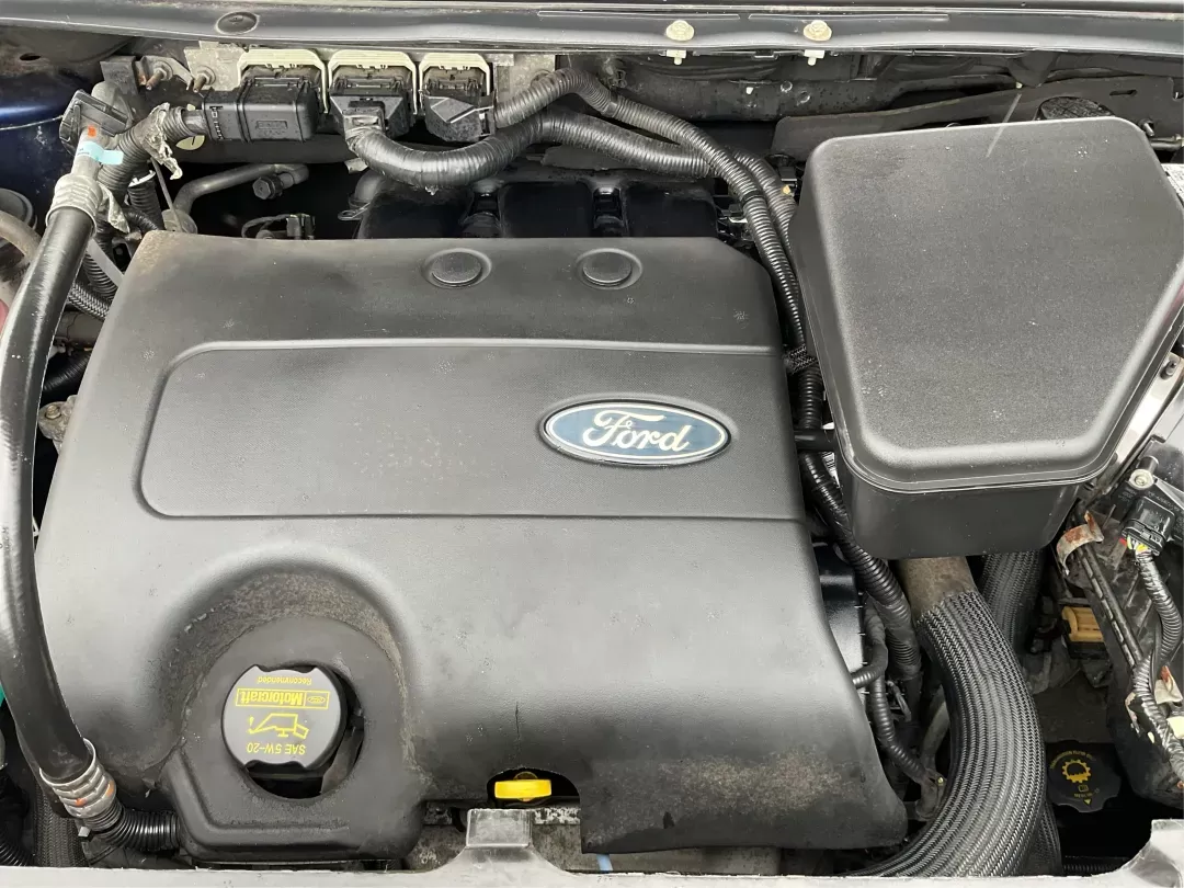 2013 Ford Edge Limited (2FMDK4KC6DB) with an 3.5L V-6 DOHC engine, located at 1184 Kauffman Ave, Fairborn, OH, 45324, (937) 908-9800, 39.807072, -84.030914 - 2013 Ford Edge Limited - Photo#10