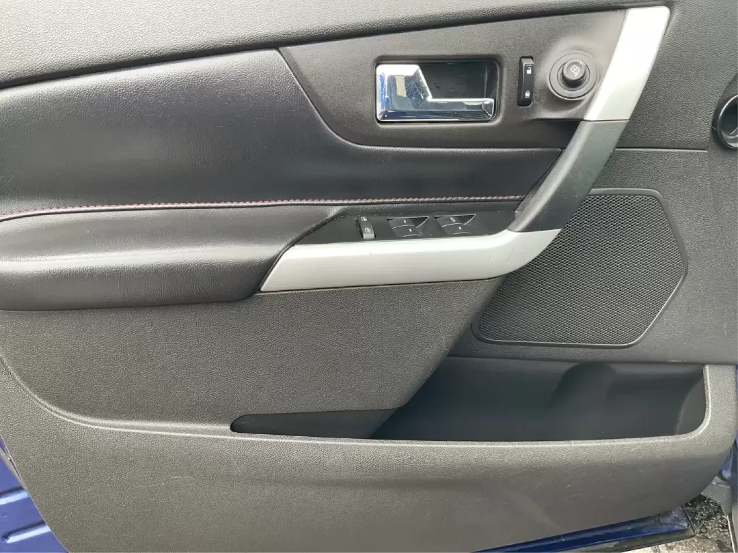 2013 Ford Edge Limited (2FMDK4KC6DB) with an 3.5L V-6 DOHC engine, located at 1184 Kauffman Ave, Fairborn, OH, 45324, (937) 908-9800, 39.807072, -84.030914 - 2013 Ford Edge Limited - Photo#18