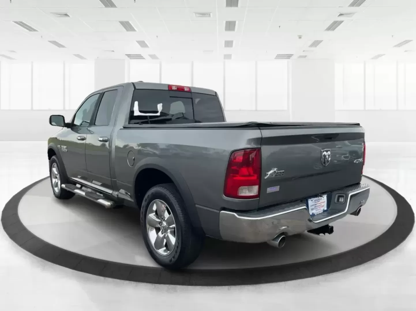 2013 Ram 1500 Big Horn (1C6RR7GT4DS) with an HEMI 5.7L V-8 variable valve control engine, located at 1951 S Dayton Lakeview Rd., New Carlisle, OH, 45344, (937) 908-9800, 39.890999, -84.050255 - 2013 Ram 1500 Big Horn - Photo#4