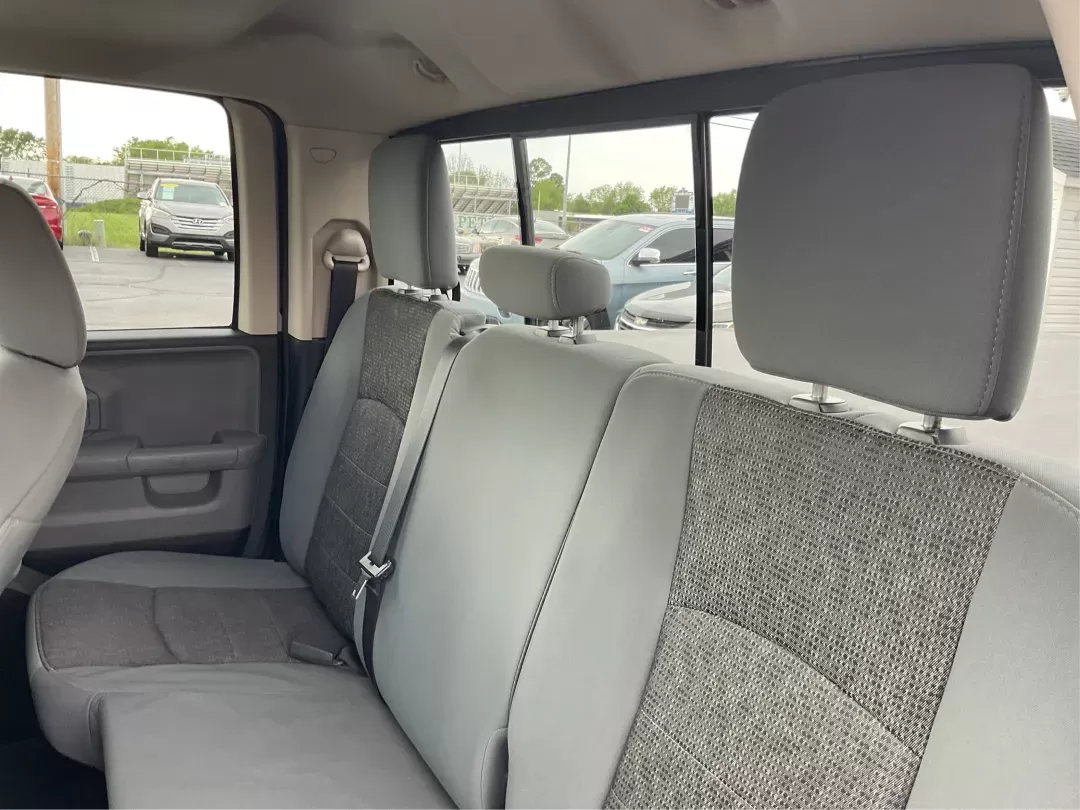 2013 Ram 1500 Big Horn (1C6RR7GT4DS) with an HEMI 5.7L V-8 variable valve control engine, located at 1951 S Dayton Lakeview Rd., New Carlisle, OH, 45344, (937) 908-9800, 39.890999, -84.050255 - 2013 Ram 1500 Big Horn - Photo#9