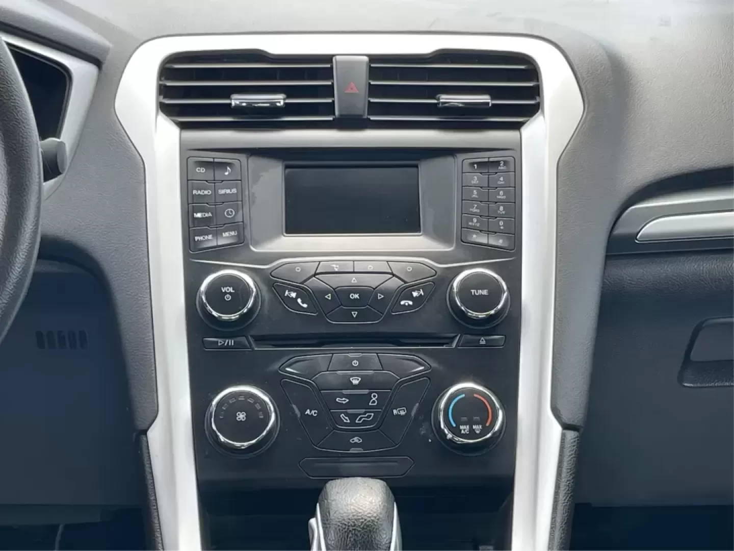 2014 Ford Fusion SE (3FA6P0H71ER) with an Other engine, located at 8750 N County Rd 25A, Piqua, OH, 45356, (937) 908-9800, 40.164391, -84.232513 - Photo#13