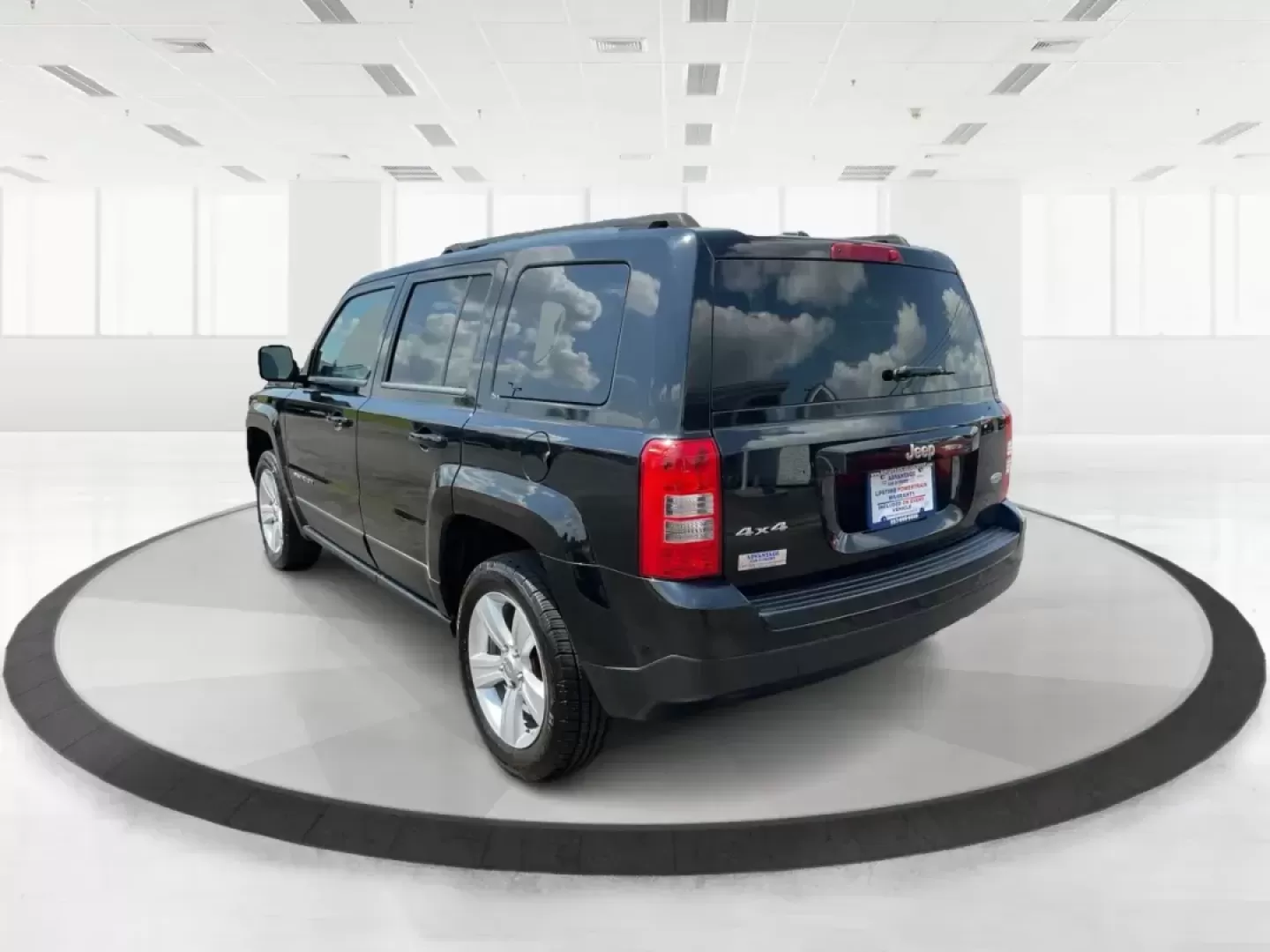 2012 Jeep Patriot Latitude (1C4NJRFB1CD) with an 2.4L I-4 DOHC engine, located at 1951 S Dayton Lakeview Rd., New Carlisle, OH, 45344, (937) 908-9800, 39.890999, -84.050255 - Photo#4
