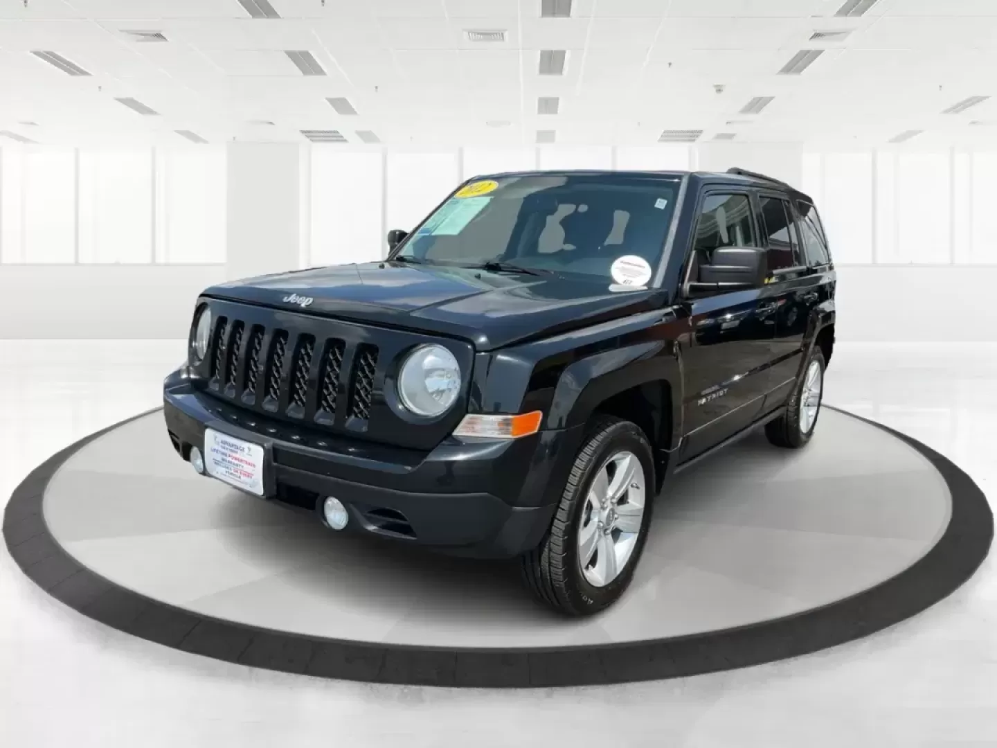 2012 Jeep Patriot Latitude (1C4NJRFB1CD) with an 2.4L I-4 DOHC engine, located at 1951 S Dayton Lakeview Rd., New Carlisle, OH, 45344, (937) 908-9800, 39.890999, -84.050255 - Photo#7