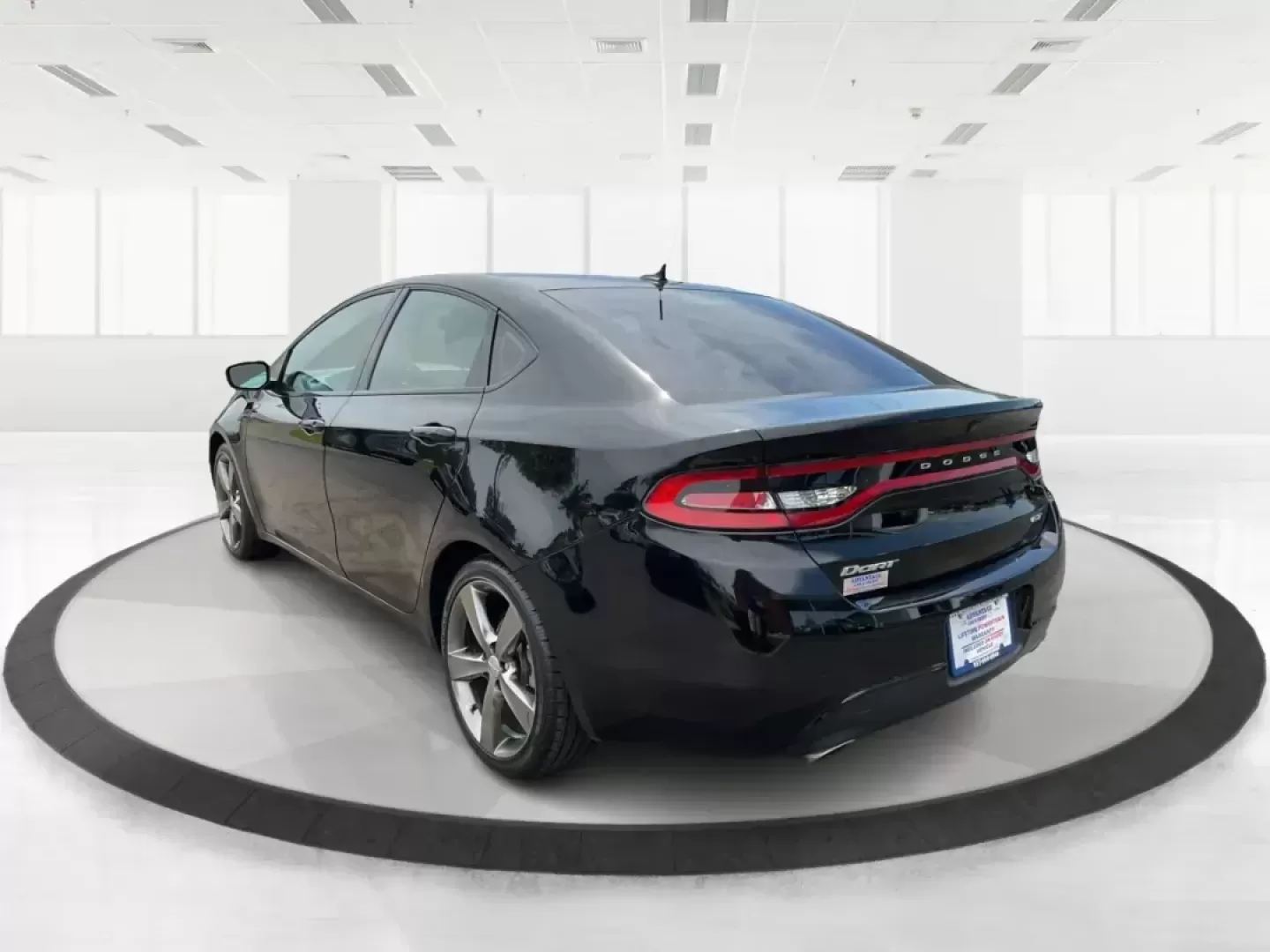 2016 Dodge Dart GT (1C3CDFEB4GD) with an Tigershark MultiAir 2.4L I-4 variable valve contro engine, located at 1184 Kauffman Ave, Fairborn, OH, 45324, (937) 908-9800, 39.807072, -84.030914 - 2016 Dodge Dart GT - Photo#4