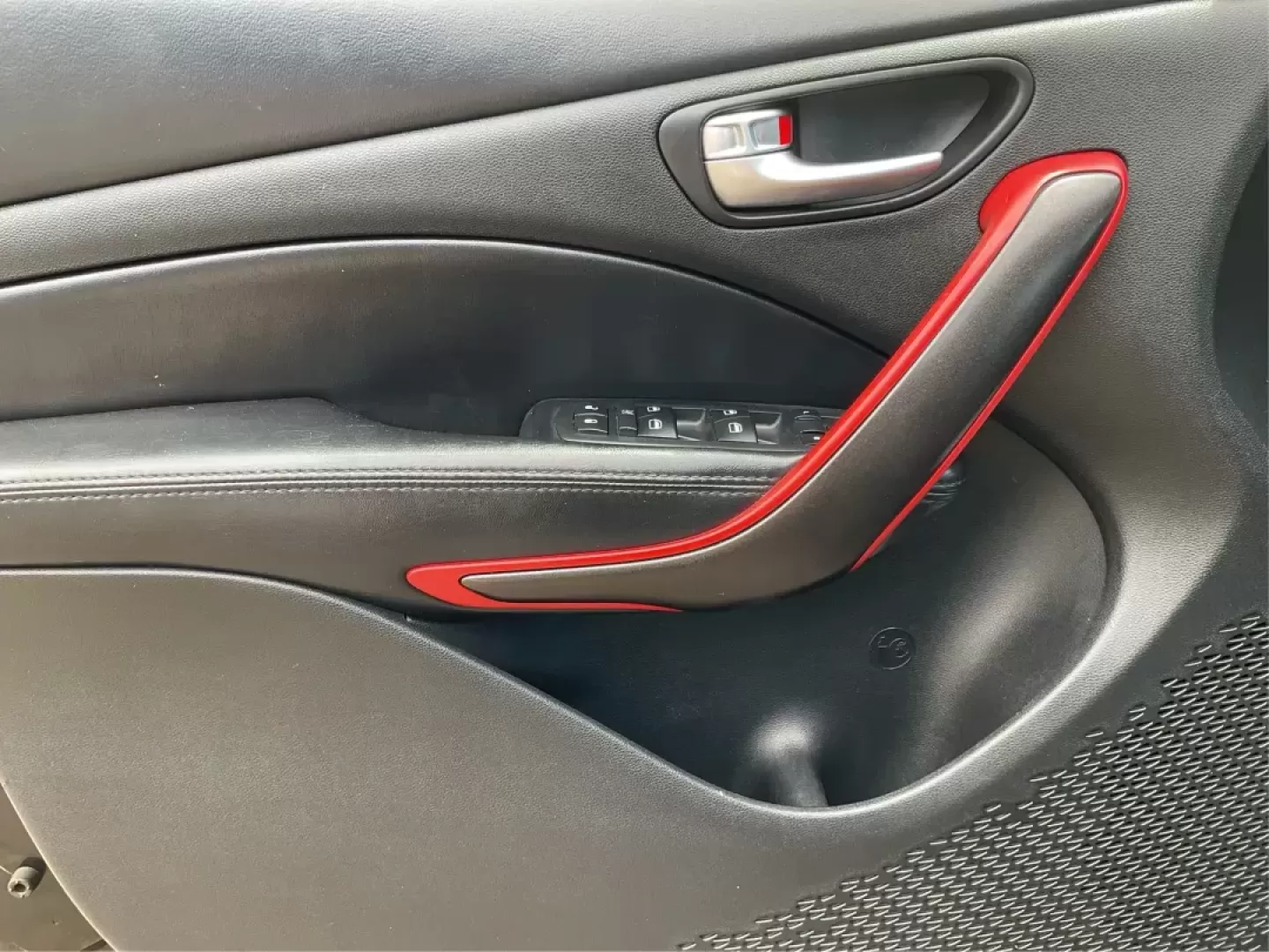 2016 Dodge Dart GT (1C3CDFEB4GD) with an Tigershark MultiAir 2.4L I-4 variable valve contro engine, located at 1184 Kauffman Ave, Fairborn, OH, 45324, (937) 908-9800, 39.807072, -84.030914 - 2016 Dodge Dart GT - Photo#18