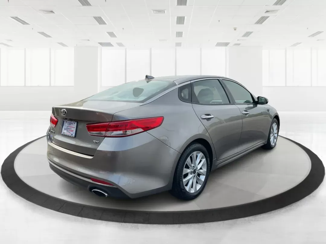 2018 Kia Optima EX (5XXGU4L36JG) with an Theta II 2.4L I-4 gasoline direct injection engine, located at 880 E. National Road, Vandalia, OH, 45377, (937) 908-9800, 39.891918, -84.183594 - 2018 Kia Optima EX - Photo#1