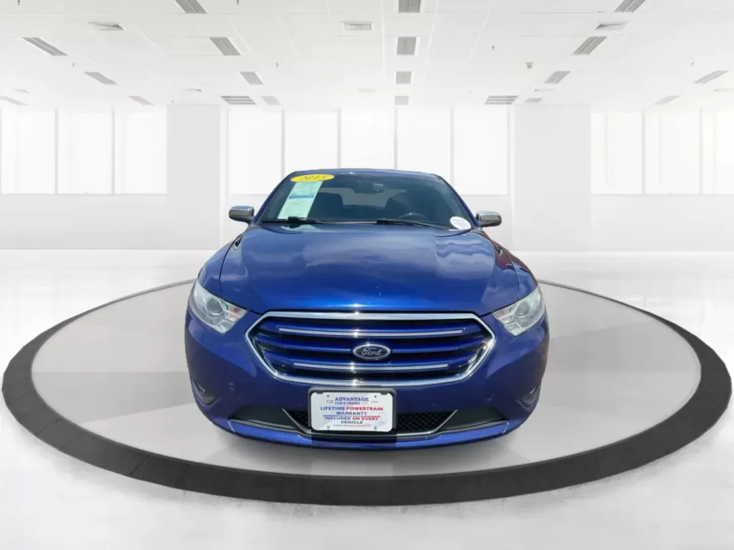 2013 Ford Taurus Limited (1FAHP2F80DG) with an 3.5L V-6 DOHC engine, located at 1184 Kauffman Ave, Fairborn, OH, 45324, (937) 908-9800, 39.807072, -84.030914 - 2013 Ford Taurus Limited - Photo#5