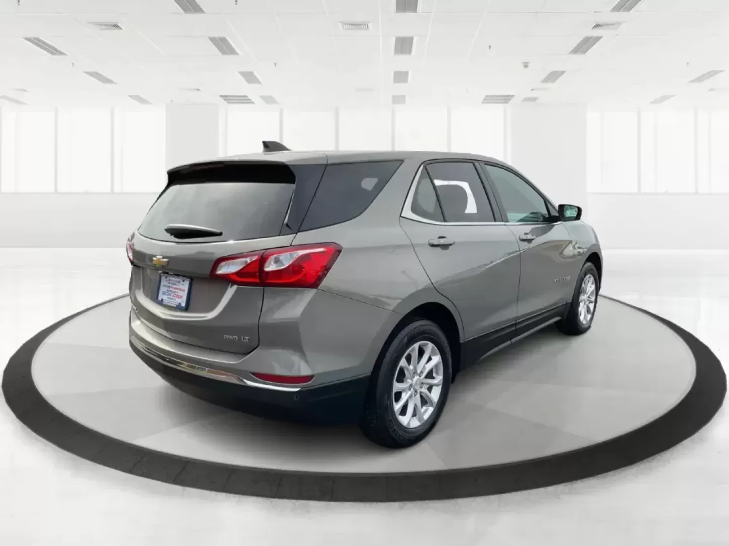 2018 Chevrolet Equinox LT (3GNAXSEV5JS) with an 1.5L I-4 gasoline direct injection engine, located at 8750 N County Rd 25A, Piqua, OH, 45356, (937) 908-9800, 40.164391, -84.232513 - Photo#1