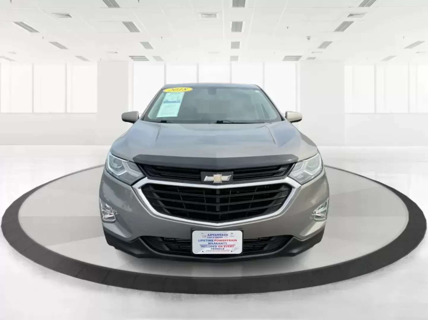 2018 Chevrolet Equinox LT (3GNAXSEV5JS) with an 1.5L I-4 gasoline direct injection engine, located at 8750 N County Rd 25A, Piqua, OH, 45356, (937) 908-9800, 40.164391, -84.232513 - Photo#6