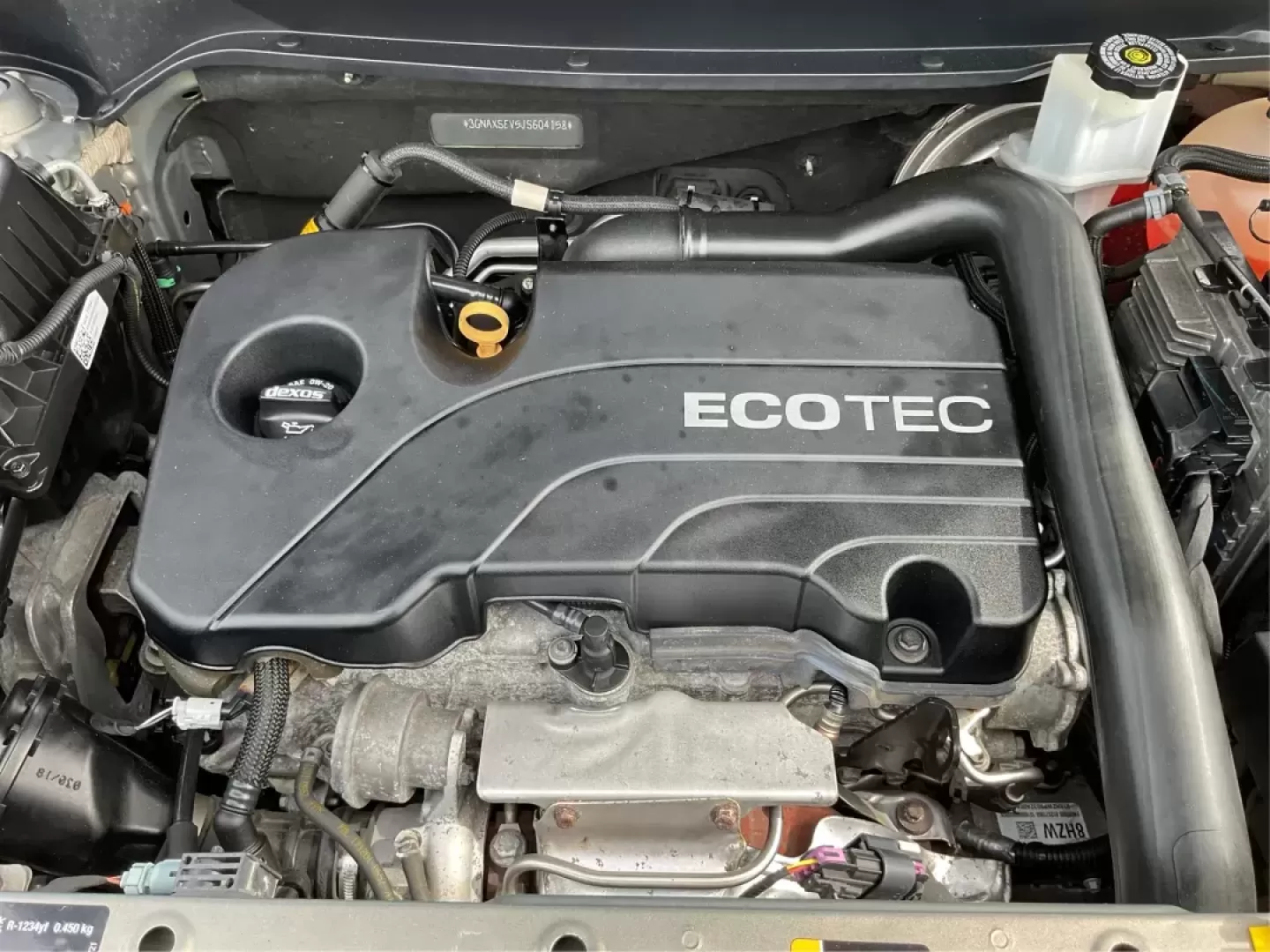 2018 Chevrolet Equinox LT (3GNAXSEV5JS) with an 1.5L I-4 gasoline direct injection engine, located at 8750 N County Rd 25A, Piqua, OH, 45356, (937) 908-9800, 40.164391, -84.232513 - Photo#10