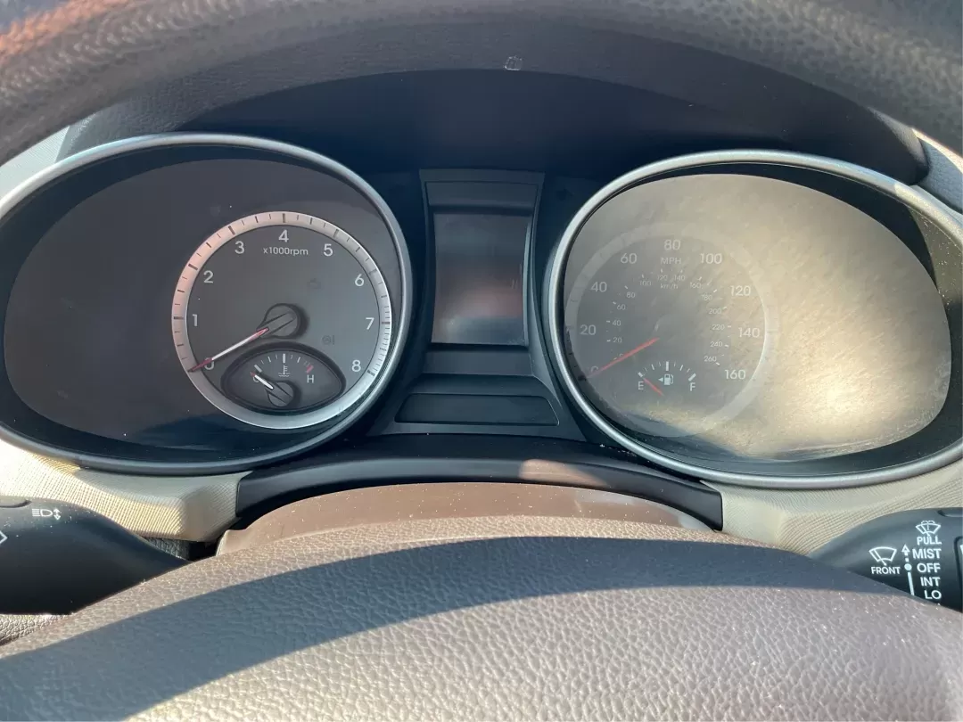 2013 Hyundai Santa Fe Sport (5XYZTDLB7DG) with an Theta II 2.4L I-4 gasoline direct injection engine, located at 880 E. National Road, Vandalia, OH, 45377, (937) 908-9800, 39.891918, -84.183594 - 2013 Hyundai Santa Fe Sport - Photo#14