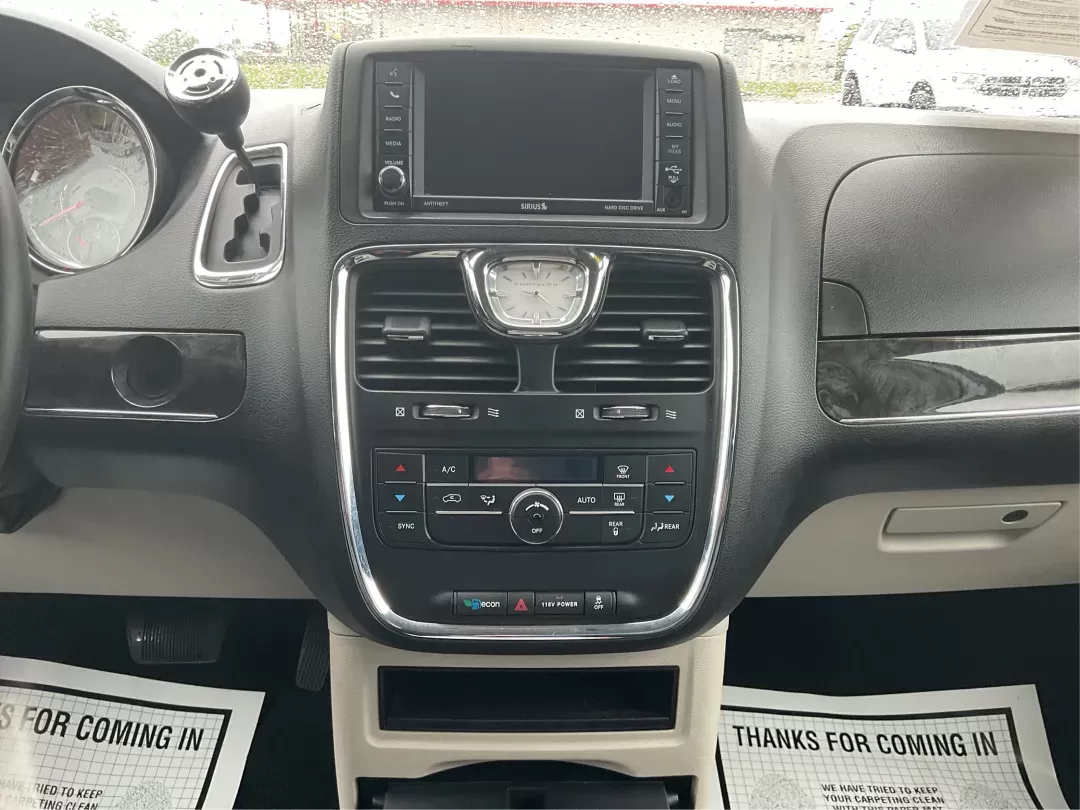 2016 Chrysler Town and Country Touring (2C4RC1BG6GR) with an Pentastar 3.6L V-6 DOHC engine, located at 1951 S Dayton Lakeview Rd., New Carlisle, OH, 45344, (937) 908-9800, 39.890999, -84.050255 - 2016 Chrysler Town and Country Touring - Photo#12