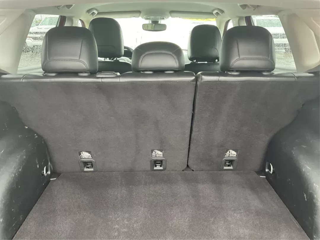 2018 Jeep Compass Latitude 4x4 (3C4NJDBB1JT) with an Other engine, located at 1951 S Dayton Lakeview Rd., New Carlisle, OH, 45344, (937) 908-9800, 39.890999, -84.050255 - Photo#10