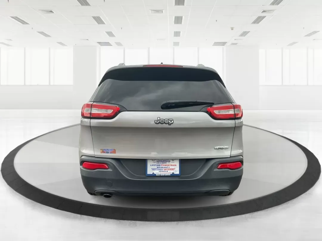 2014 Jeep Cherokee Latitude (1C4PJLCB4EW) with an Other engine, located at 1951 S Dayton Lakeview Rd., New Carlisle, OH, 45344, (937) 908-9800, 39.890999, -84.050255 - Photo#1