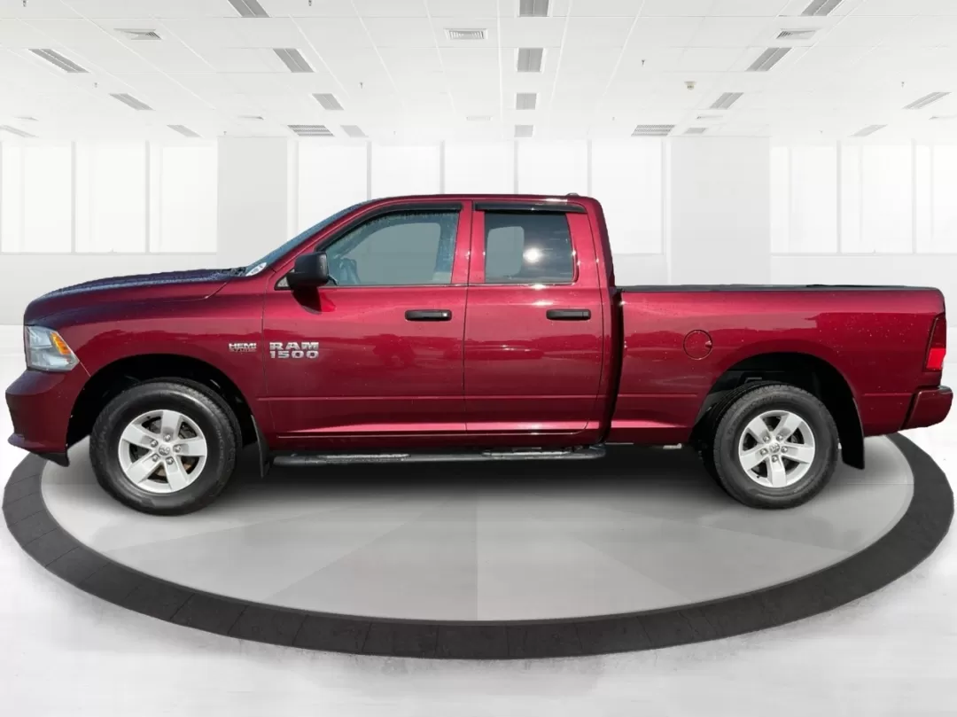 2018 Ram 1500 Express Quad Cab 4x4 6'4 Box (1C6RR7FT8JS) with an Other engine, located at 880 E. National Road, Vandalia, OH, 45377, (937) 908-9800, 39.891918, -84.183594 - Photo#5