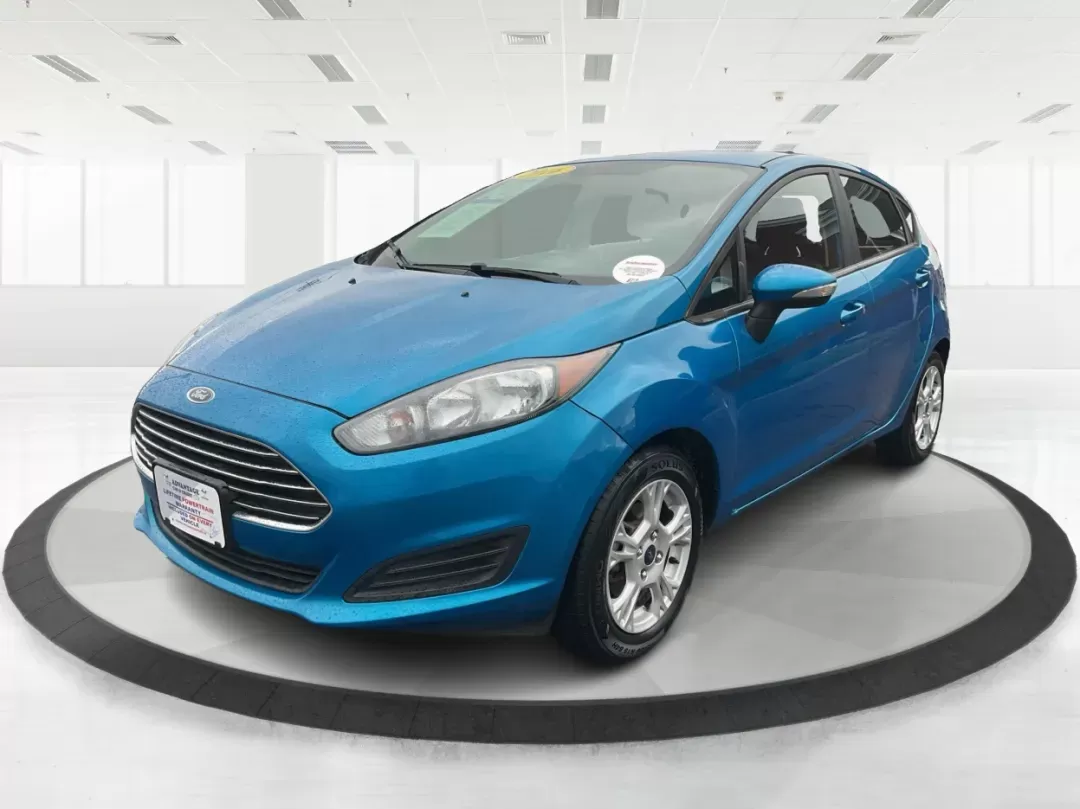 2016 Ford Fiesta SE (3FADP4EJ7GM) with an Other engine, located at 4508 South Dixie Dr, Moraine, OH, 45439, (937) 908-9800, 39.689976, -84.218452 - 2016 Ford Fiesta SE - Photo#4