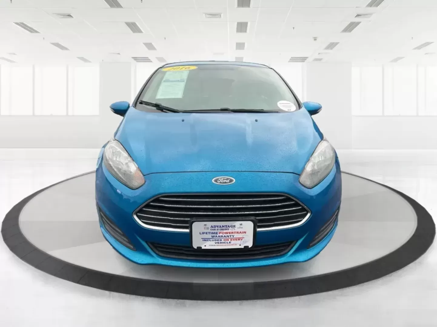 2016 Ford Fiesta SE (3FADP4EJ7GM) with an Other engine, located at 4508 South Dixie Dr, Moraine, OH, 45439, (937) 908-9800, 39.689976, -84.218452 - Photo#5