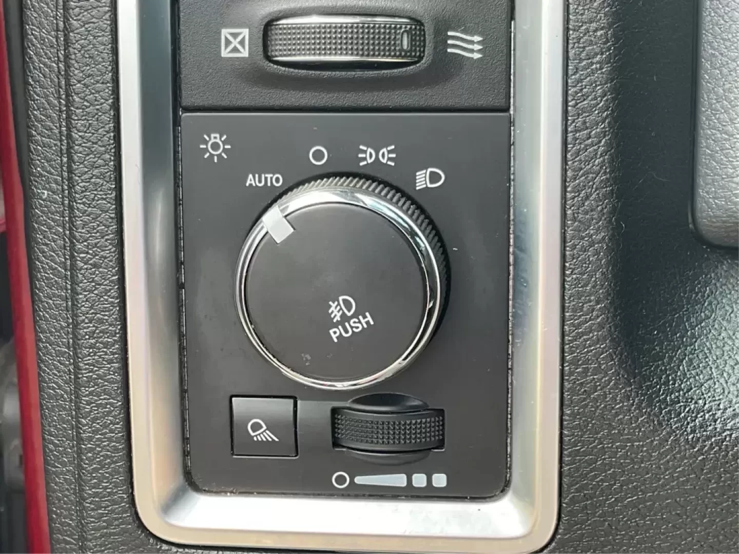 2015 Ram 1500 Outdoorsman (1C6RR7GT9FS) with an Other engine, located at 8750 N County Rd 25A, Piqua, OH, 45356, (937) 908-9800, 40.164391, -84.232513 - 2015 Ram 1500 Outdoorsman - Photo#14