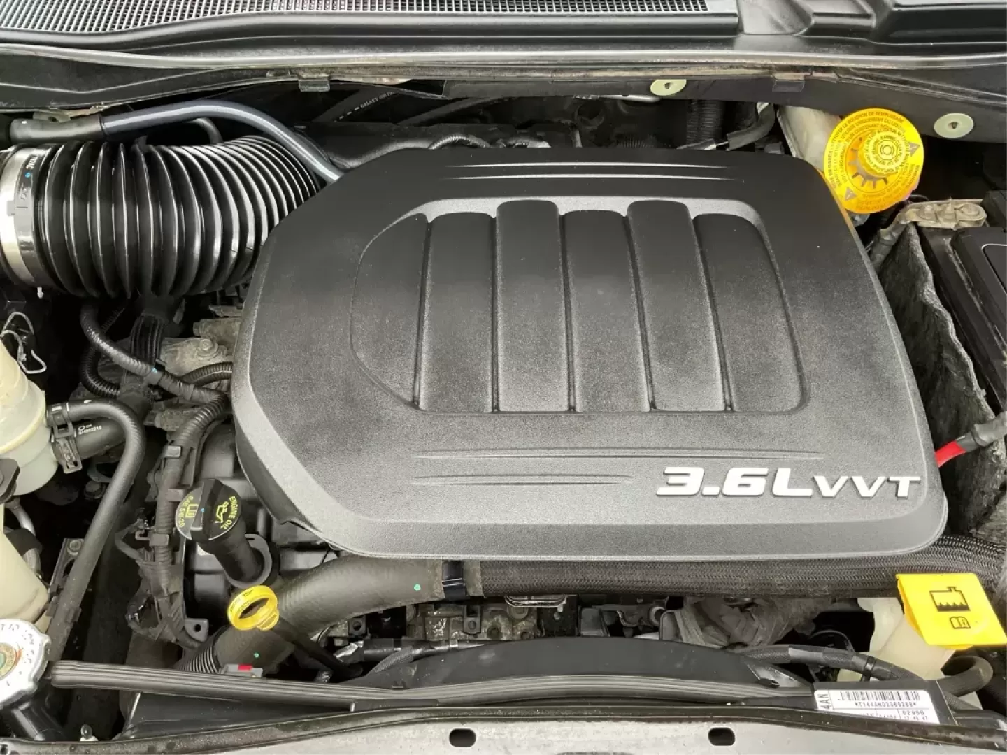 2016 Dodge Grand Caravan SXT (2C4RDGCG6GR) with an Pentastar 3.6L V-6 DOHC engine, located at 880 E. National Road, Vandalia, OH, 45377, (937) 908-9800, 39.891918, -84.183594 - Photo#10