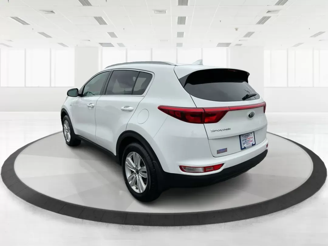 2018 Kia Sportage LX (KNDPMCACXJ7) with an Theta II 2.4L I-4 gasoline direct injection engine, located at 880 E. National Road, Vandalia, OH, 45377, (937) 908-9800, 39.891918, -84.183594 - 2018 Kia Sportage LX - Photo#3
